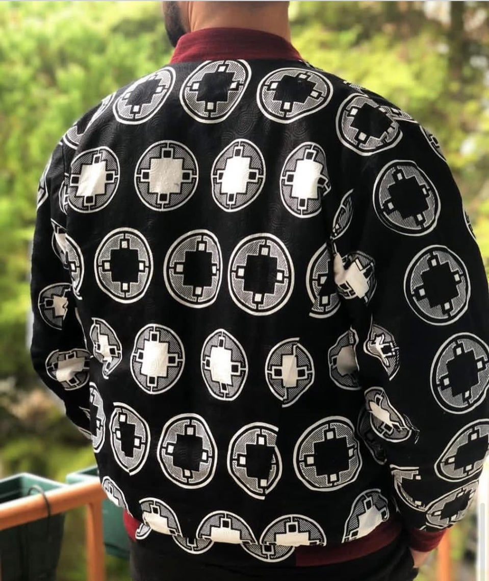 Bomber Jacket "Preto e Branco"